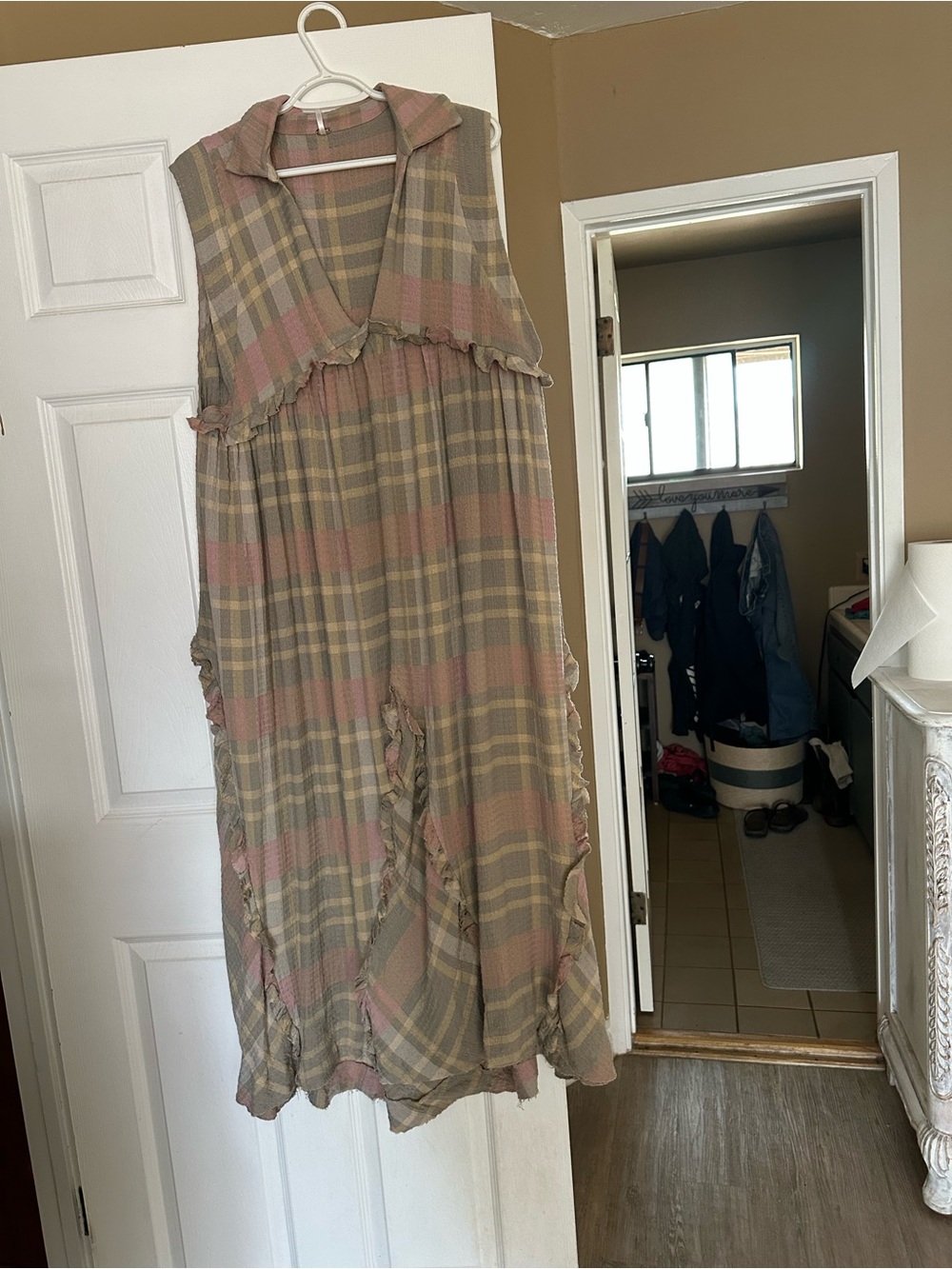 Free people new with tags Sleeveless Plaid Boho Maxi Dress in Dusty Pink & Taupe